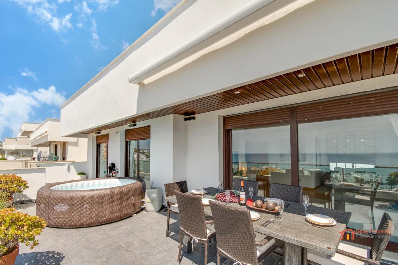 Lägenhet Camarate Golf Penthouse *